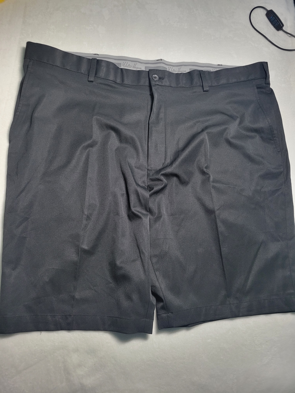Walter Hagen Black Flat-Front Dress Shorts Size 44